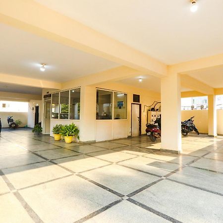 Fabhotel Namaha Suites - Nr Hyderabad International Airport, Shamshabad Esterno foto